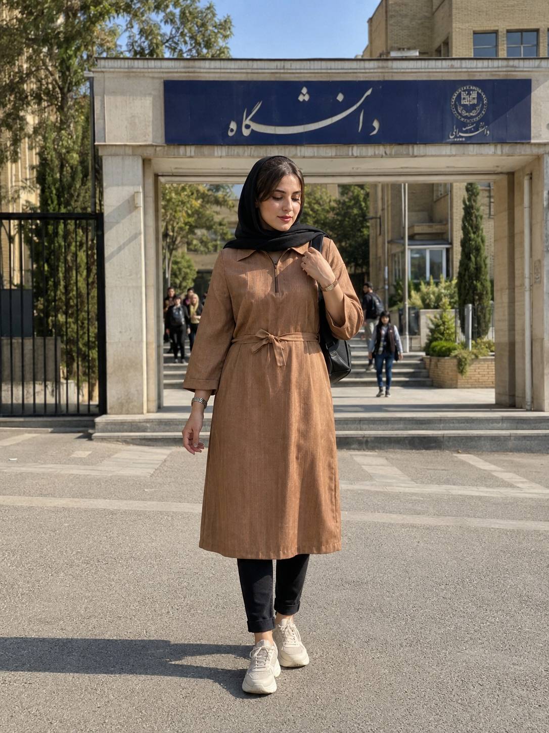 مانتو دانشجویی کرشمه مدل آلا